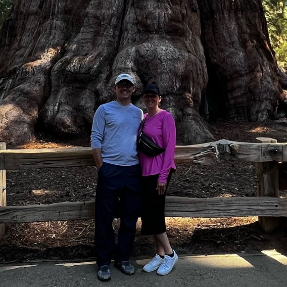 ℍ𝔼𝕃𝕃𝕆 🐆 Meet Me - Picture 1 of 1